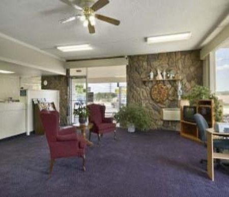 Knights Inn Junction City İç mekan fotoğraf